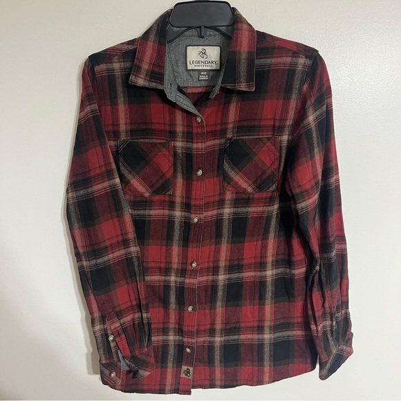 Legendary Whitetails Flannel Shirt Womens Medium Red Black Plaid Cabin Camp Work - Picture 1 of 11